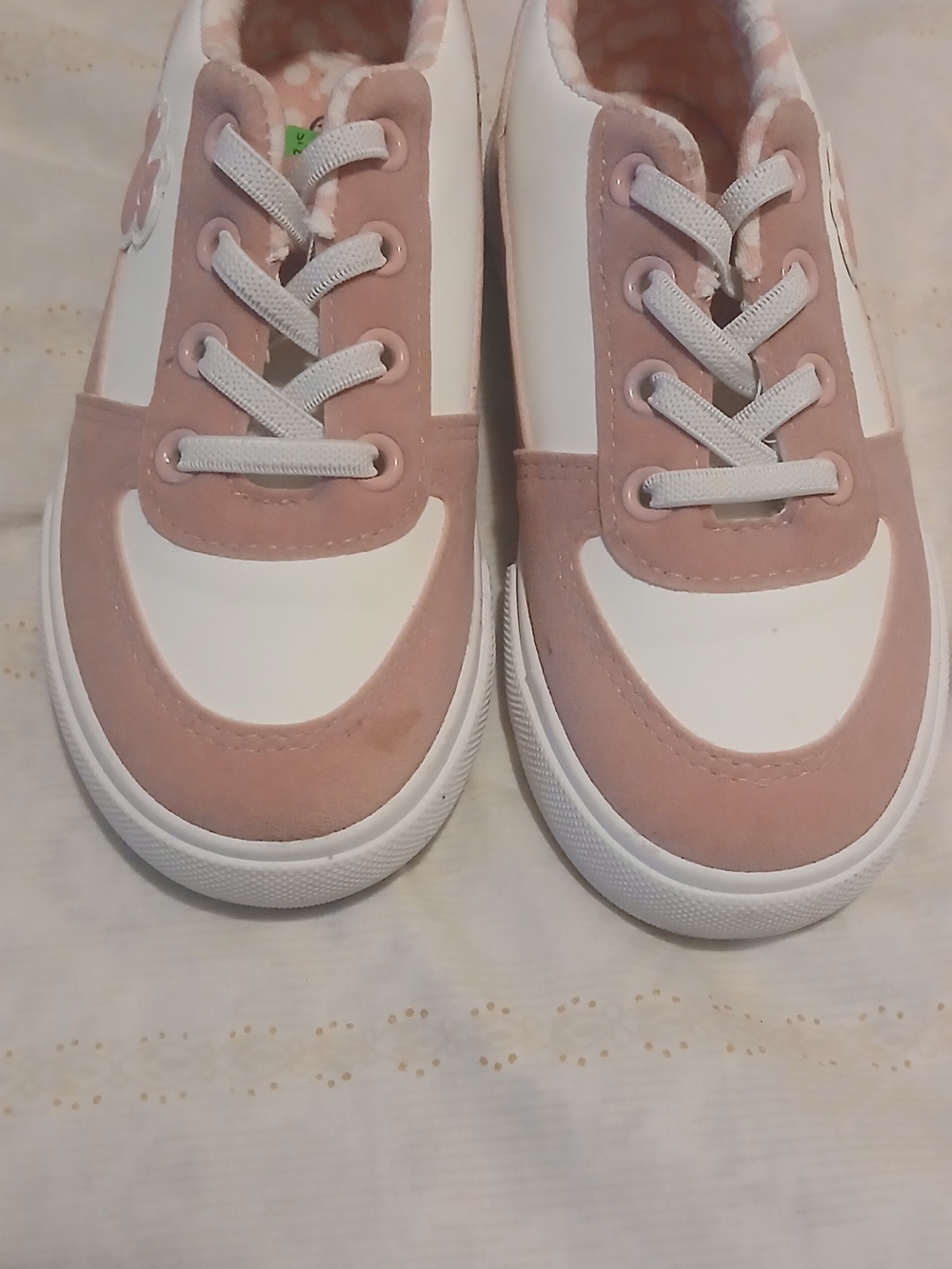 Disney Kids Sneakers in Pink and White Size 10 Girl's